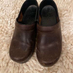 Dansko dark brown